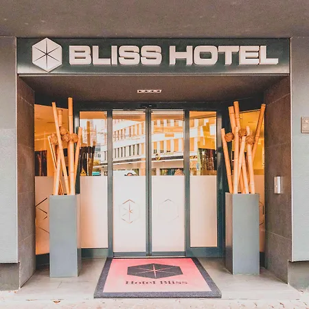 Hotel Bliss-2